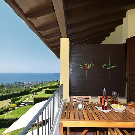 Apartment Bbq & Pools Ghh